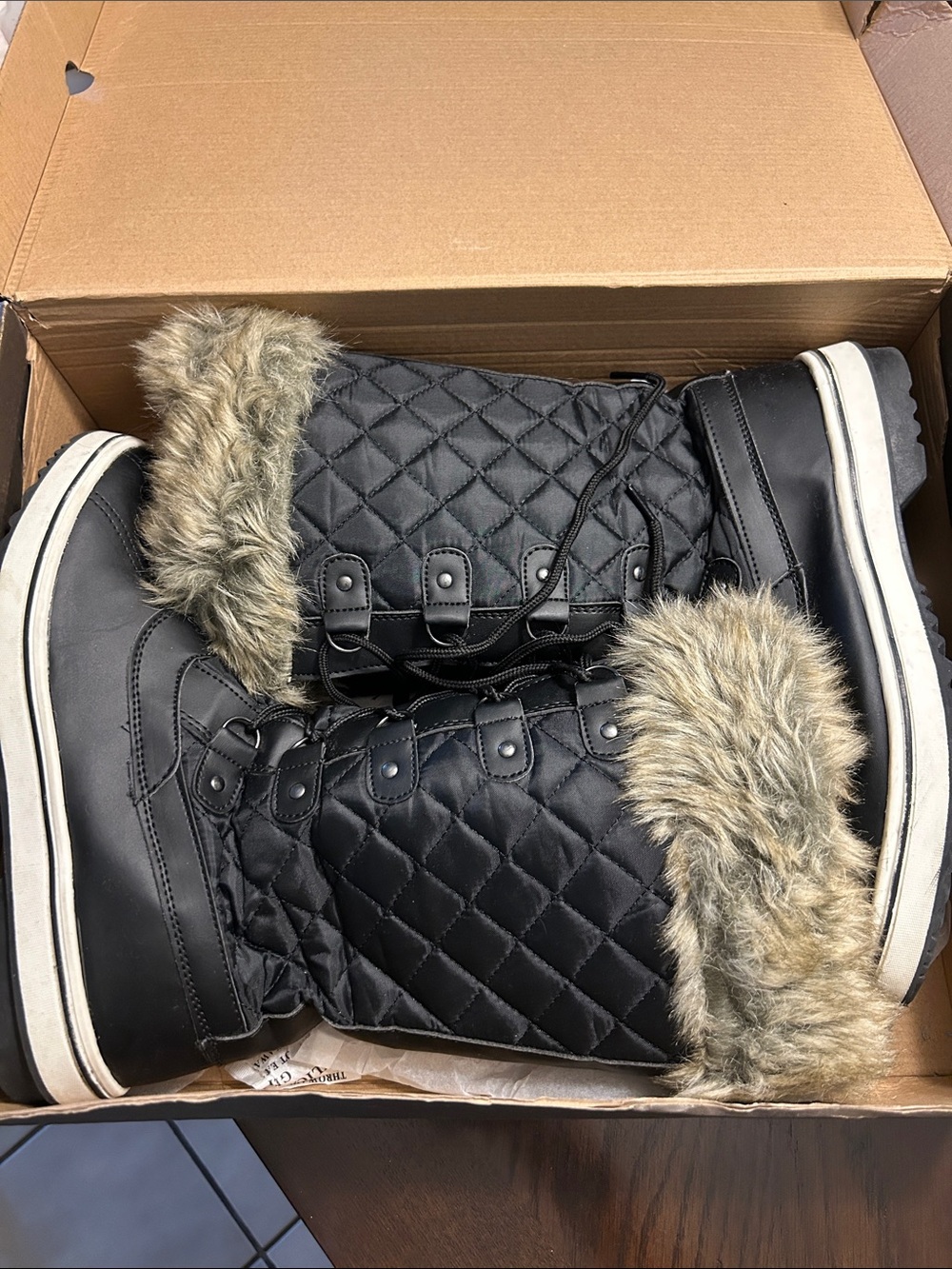 Quilted Black Faux-Fur Winter Boots for Women